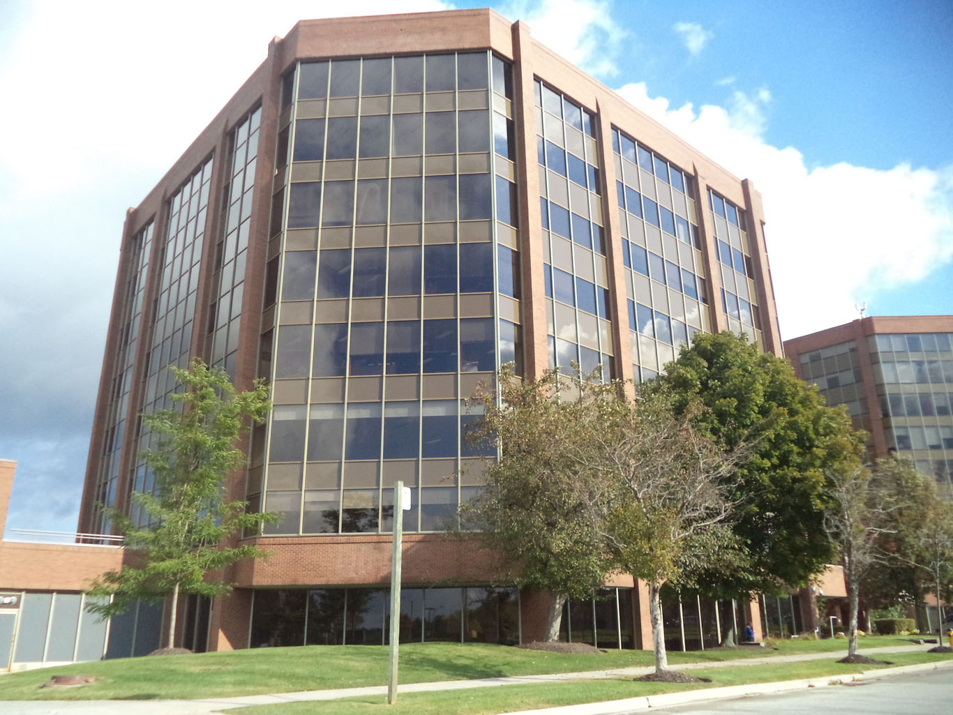 Zemlar - Carlson Court